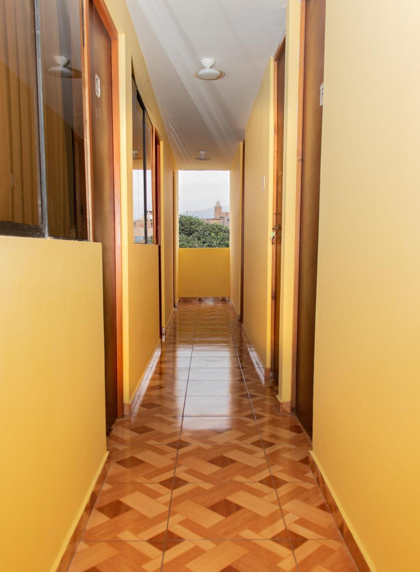 Ferienwohnung Right Across From The Airport - Free Shuttle - A Y J Familia Lima Exterior foto