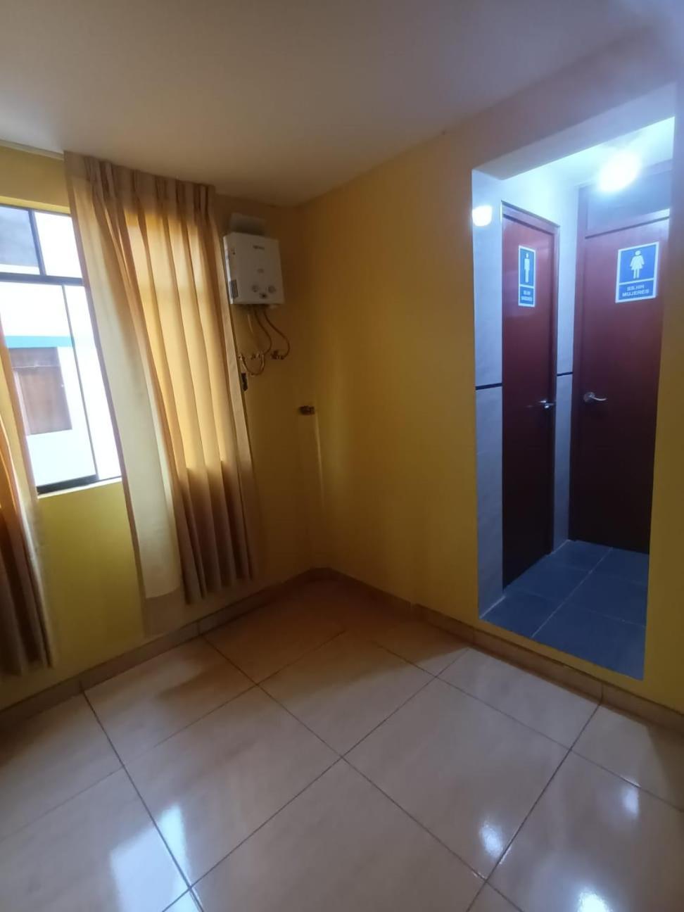 Ferienwohnung Right Across From The Airport - Free Shuttle - A Y J Familia Lima Zimmer foto
