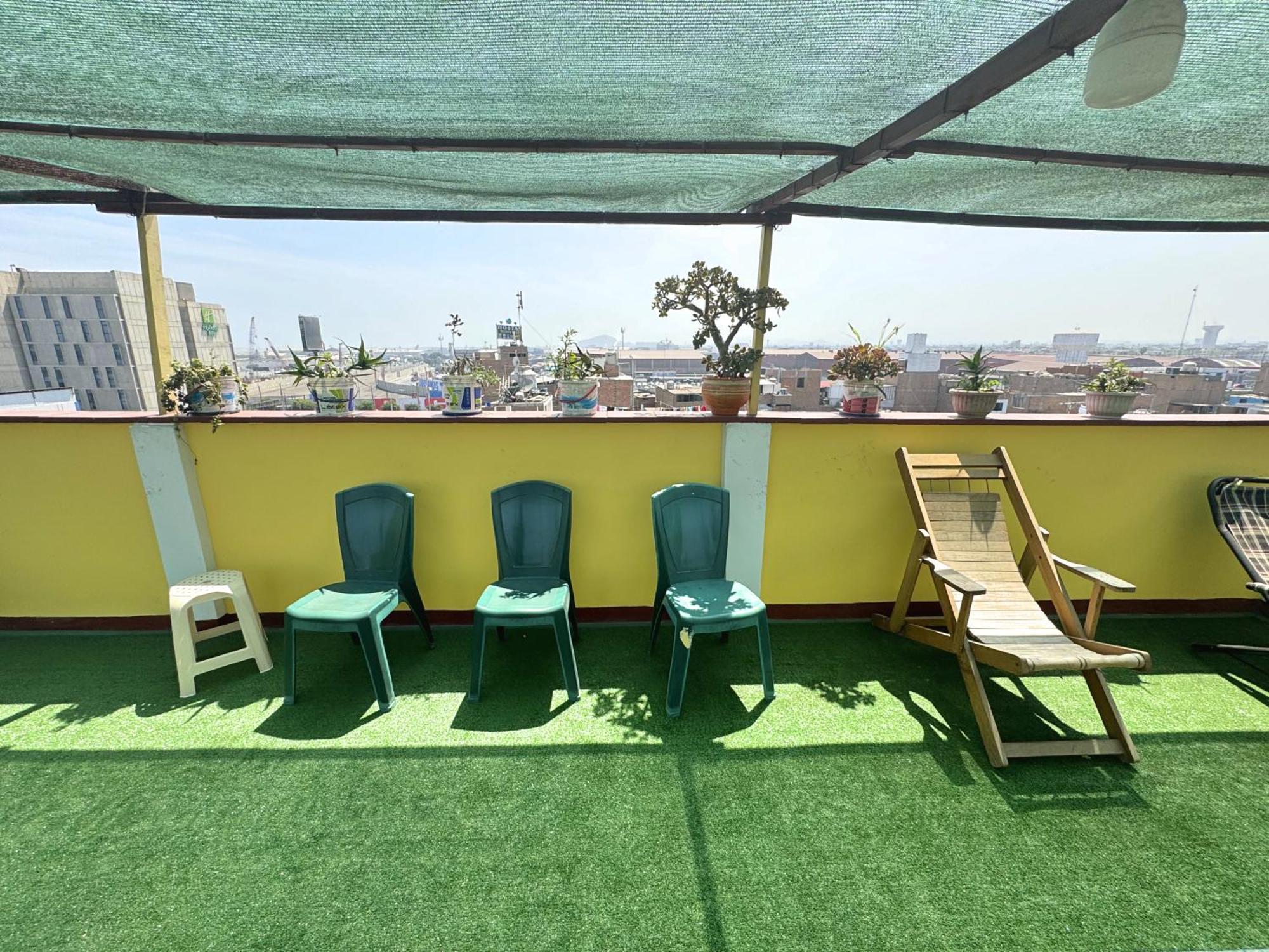 Ferienwohnung Right Across From The Airport - Free Shuttle - A Y J Familia Lima Exterior foto